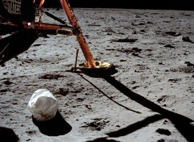 
               Какие есть опровержения высадки на Луну американцев в 1969 году
            
