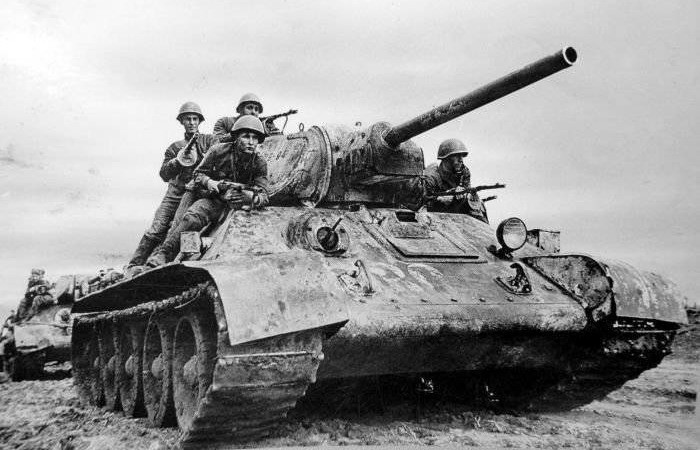 
               Почему Красная армия на фронте получала дефектные Т-34
            