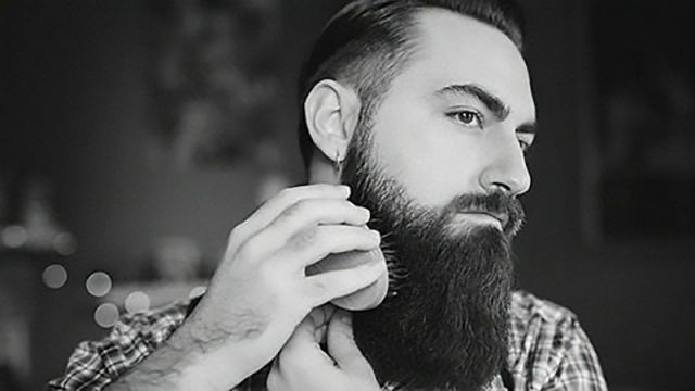 
               Мужской атрибут: как выбрать бороду по форме лица
            
