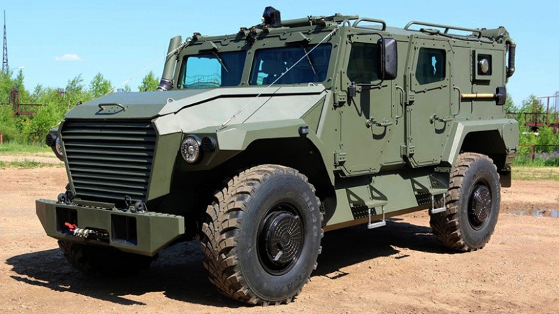 
               Российские силовики получат новую бронемашину Атлет
            