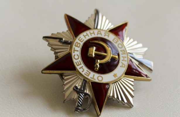 
               Как пятиконечная звезда стала гербом СССР
            