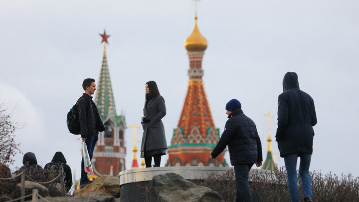 Оппозиция, смирись! Путин будет вечен по закону