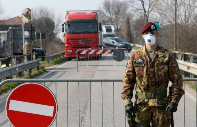 Коронавирус в Италии и Польше сегодня 22 марта, что происходит, сколько зараженных и умерших, закрыты ли границы