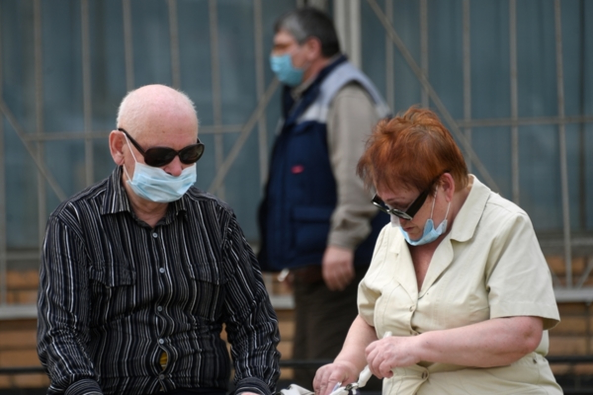 Пенсионерам Санкт-Петербурга выплатят по 800 рублей на маски, как получить выплату
