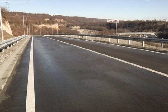 В Северной Осетии треснул новый мост в селе Хазнидон, в чем причина