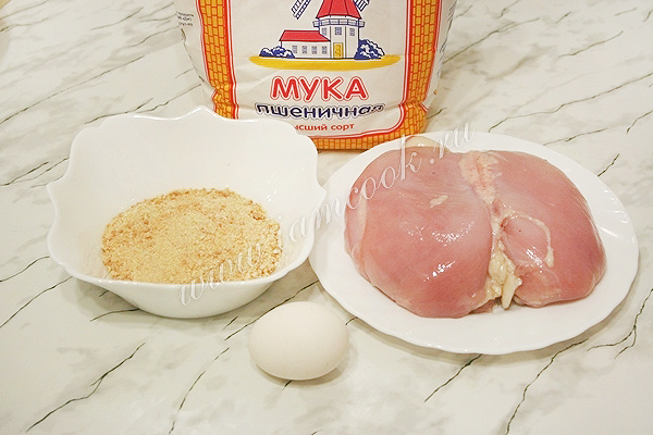 Как приготовить наггетсы из курицы в домашних условиях, рецепт блюда на сковороде