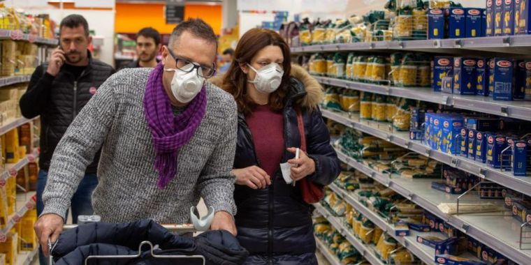 Мэр Москвы Сергей Собянин вводит обязательное ношение защитных масок