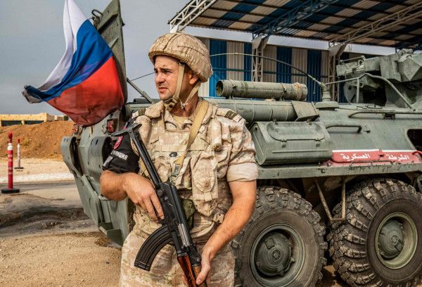 Сколько получают российские военнослужащие, ведущие военные действия в Сирии