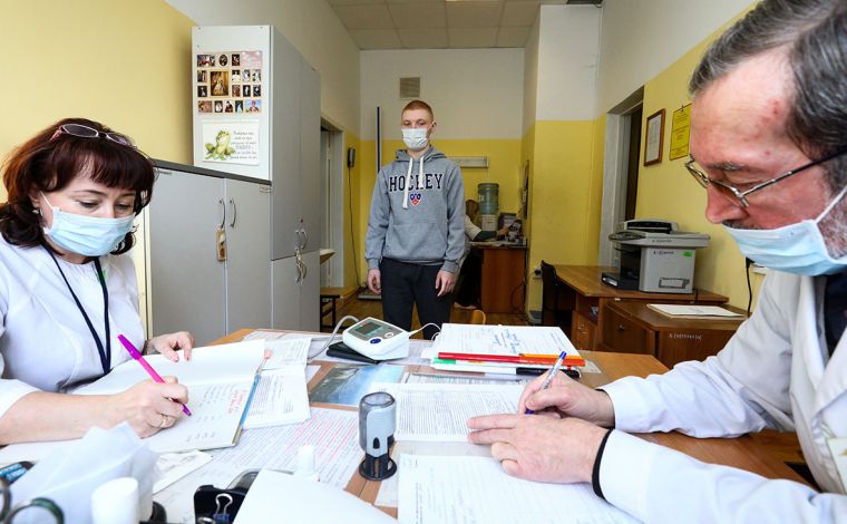 В связи с коронавирусом работа военкоматов в Москве в 2020 году была изменена