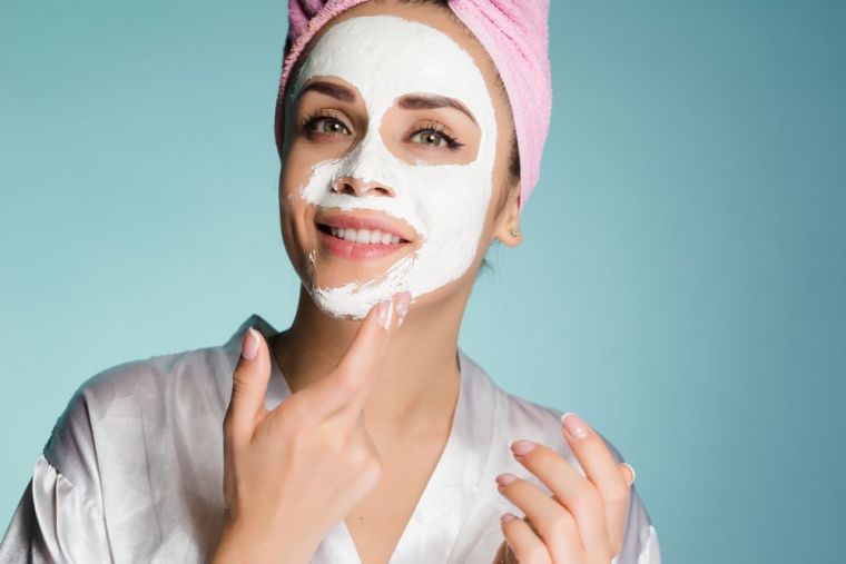 Как можно омолодить кожу лица с помощью масок в домашних условиях, рецепты масок