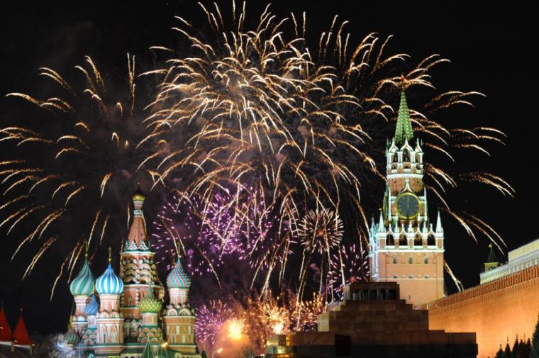В каких городах России будет салют в День Победы 9 мая 2020 года, точное время салюта в Москве