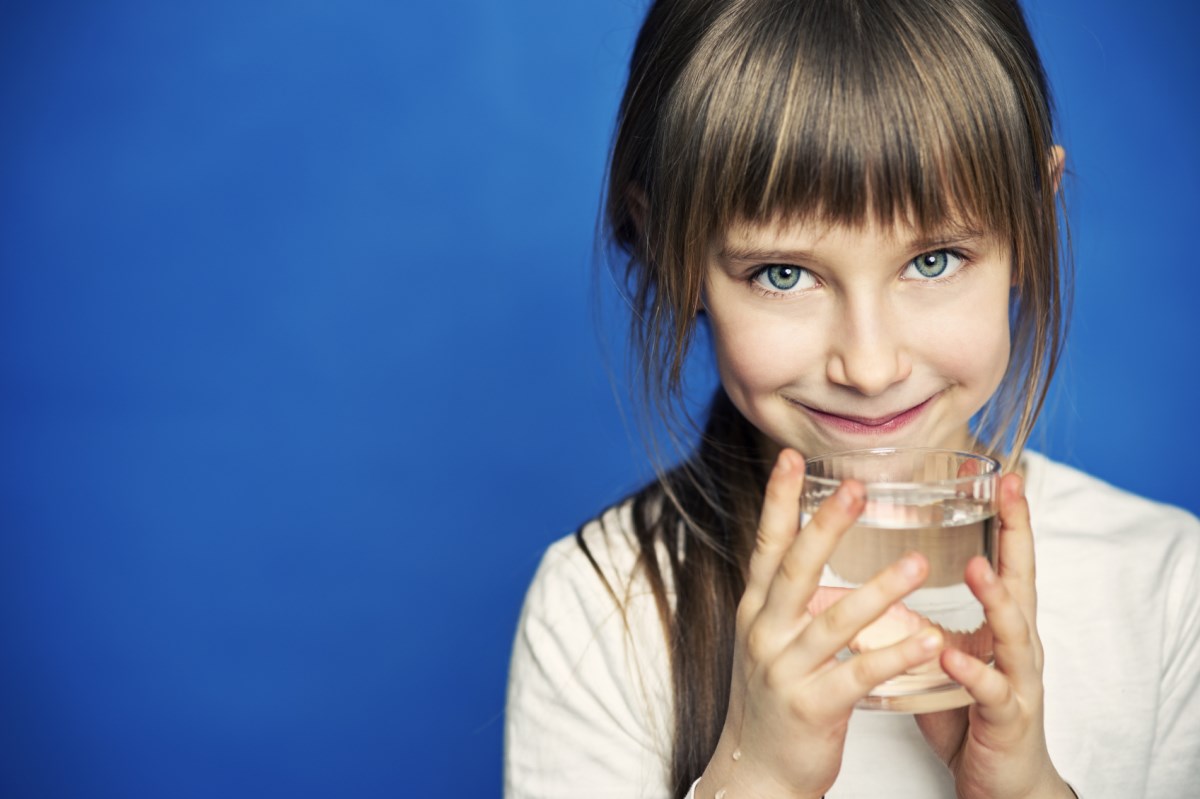 Сколько литров воды советуют пить в жару специалисты