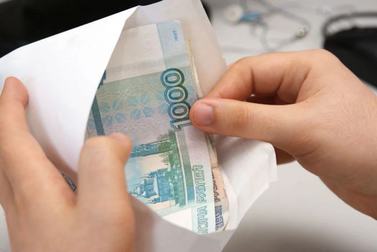 Госдума рассматривает законопроект по доведению минимальной часовой ставки до 150 рублей в час