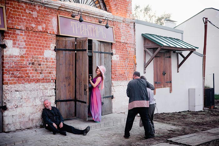 Фильм «Волчок» (2025) - сюжет, актеры и роли, кадры из фильма