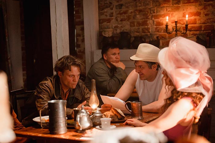 Фильм «Волчок» (2025) - сюжет, актеры и роли, кадры из фильма