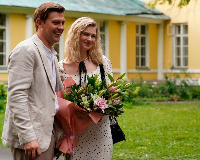 Сериал &laquo;Дом для Золушки&raquo; (2026) - сюжет, актеры и роли, кадры из сериала