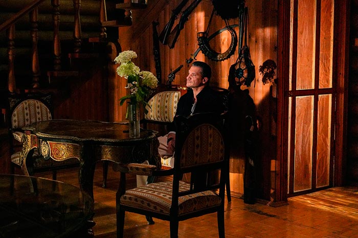 Сериал &laquo;Её тайна&raquo; (2026) - сюжет, актеры и роли, кадры из сериала