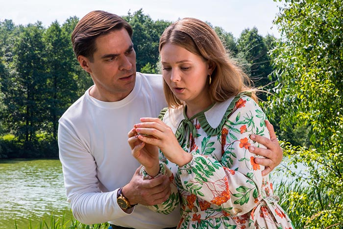 Сериал &laquo;Её тайна&raquo; (2026) - сюжет, актеры и роли, кадры из сериала