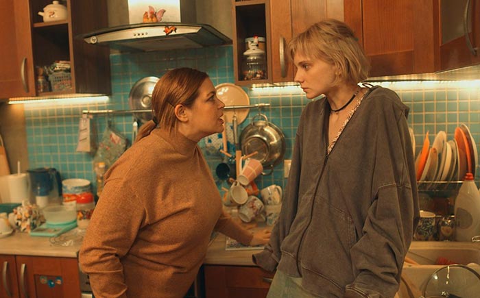 Сериал «Гостья» (2025) - сюжет, актеры и роли, кадры из сериала