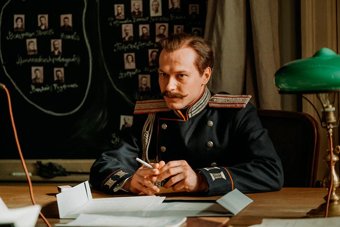 Сериал «Хроники русской революции» (2025) - сюжет, актеры и роли, кадры из сериала