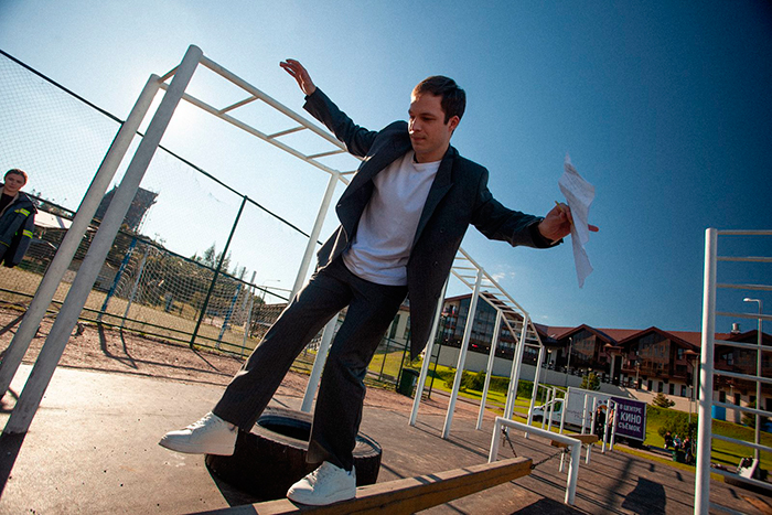 Сериал &laquo;Марафон сердца&raquo; (2026) - сюжет, актеры и роли, кадры из сериала