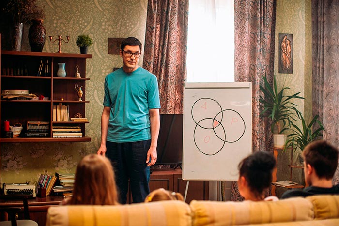 Сериал «Миллиард проблем» (2025) - сюжет, актеры и роли, кадры из сериала