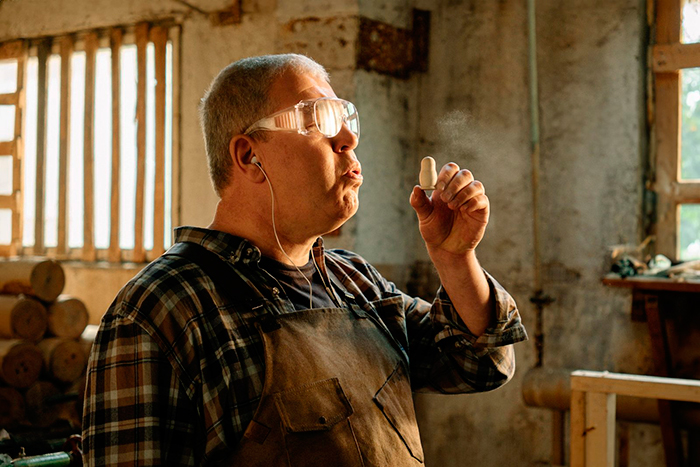 Сериал &laquo;Мистер Ноготь&raquo; (2025) - сюжет, актеры и роли, кадры из сериала