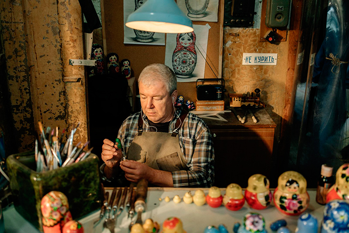 Сериал &laquo;Мистер Ноготь&raquo; (2025) - сюжет, актеры и роли, кадры из сериала