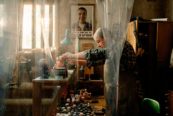 Сериал &laquo;Мистер Ноготь&raquo; (2025) - сюжет, актеры и роли, кадры из сериала