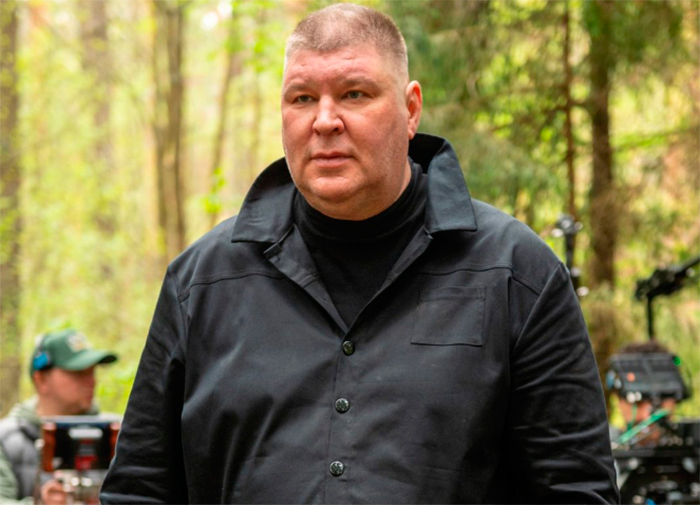 Сериал &laquo;Мотай!&raquo; (2025) - сюжет, актеры и роли, кадры из сериала