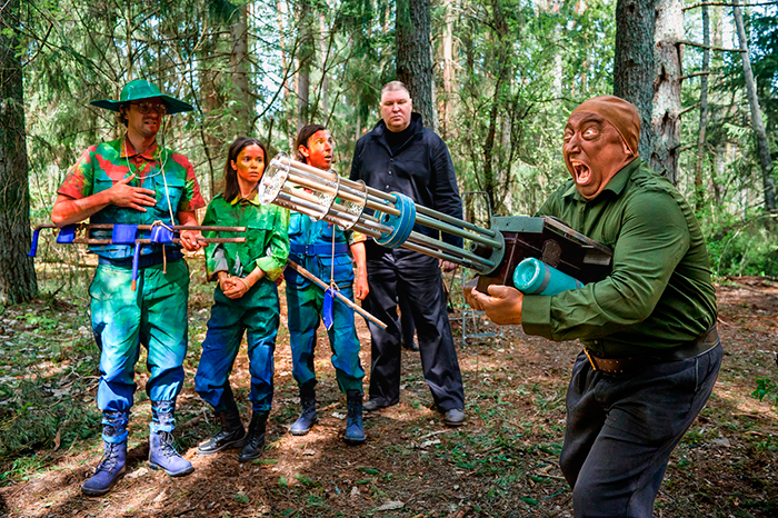 Сериал &laquo;Мотай!&raquo; (2025) - сюжет, актеры и роли, кадры из сериала