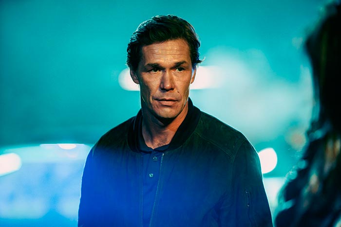 Сериал «Опасная близость» (2025) - сюжет, актеры и роли, кадры из сериала