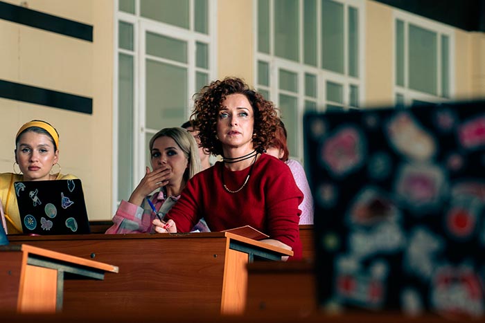 Сериал «Первокурсницы 2 сезон» (2025) - сюжет, актеры и роли, кадры из сериала