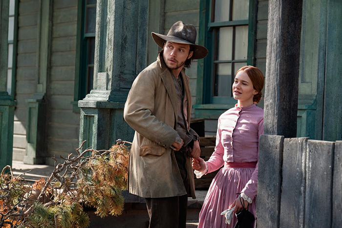 Сериал «Покинутые» (2025) - сюжет, актеры и роли, кадры из сериала