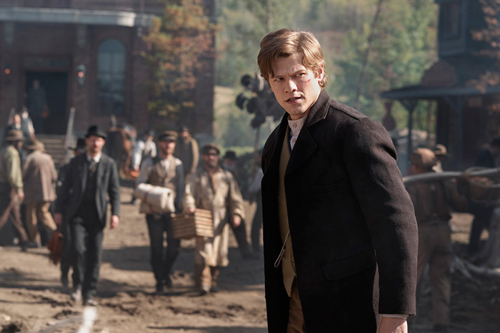 Сериал «Покинутые» (2025) - сюжет, актеры и роли, кадры из сериала