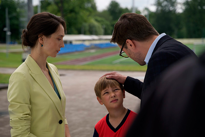 Сериал &laquo;Праздник жизнь&raquo; (2025) - сюжет, актеры и роли, кадры из сериала