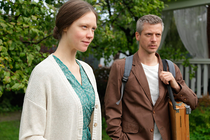 Сериал «Семейный подряд» (2025) - сюжет, актеры и роли, кадры из сериала