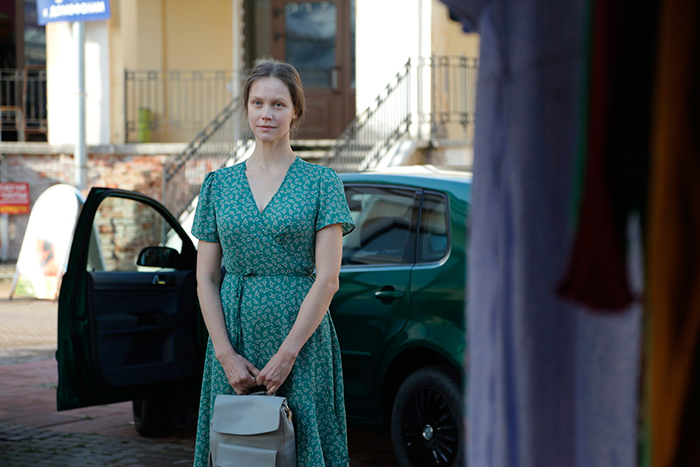 Сериал «Семейный подряд» (2025) - сюжет, актеры и роли, кадры из сериала