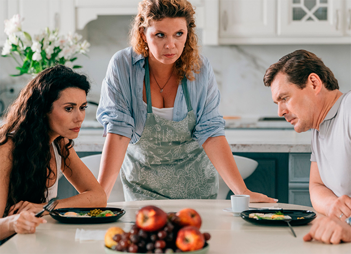 Сериал «Стряпуха-5. Охота на ведьм» (2025) - сюжет, актеры и роли, кадры из сериала