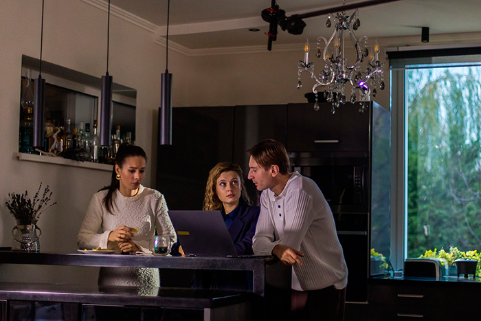 Сериал &laquo;Тот самый день&raquo; (2026) - сюжет, актеры и роли, кадры из сериала