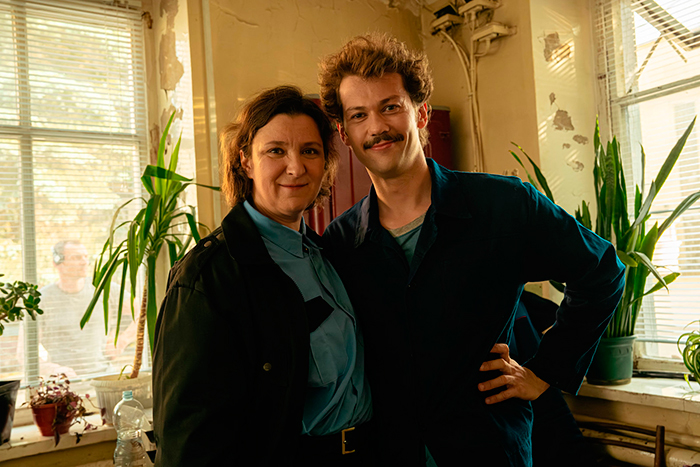 Сериал &laquo;Трёшка&raquo; (2026) - сюжет, актеры и роли, кадры из сериала