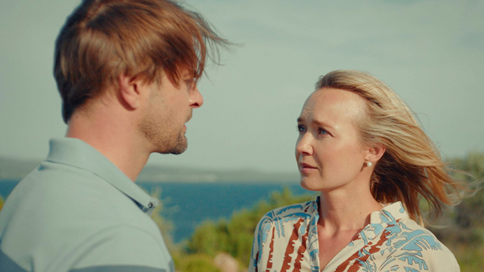 Сериал «Тысяча роз» (2025) - сюжет, актеры и роли, кадры из сериала