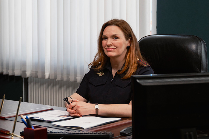 Сериал «В тени больших чисел 4 сезон» (2025) - сюжет, актеры и роли, кадры из сериала