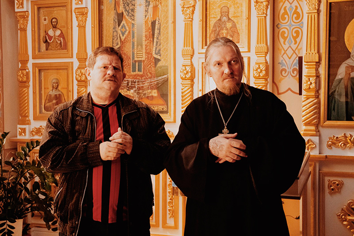 Сериал «Встать на ноги» (2026) - сюжет, актеры и роли, кадры из сериала