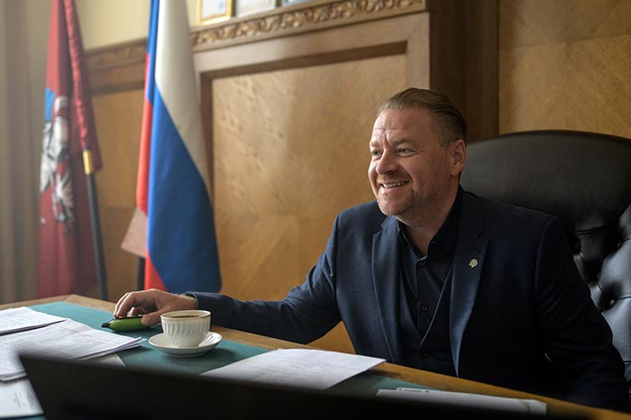 Сериал «Заново о нас» (2025) - сюжет, актеры и роли, кадры из сериала