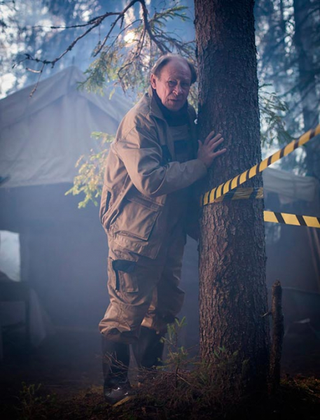 Сериал «Здесь все свои» (2023) - сюжет, актеры и роли, кадры из сериала